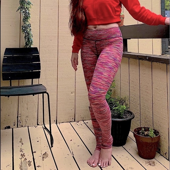 ZELLA pink multicolor striped yoga leggings XS full length compression like new - Picture 3 of 11